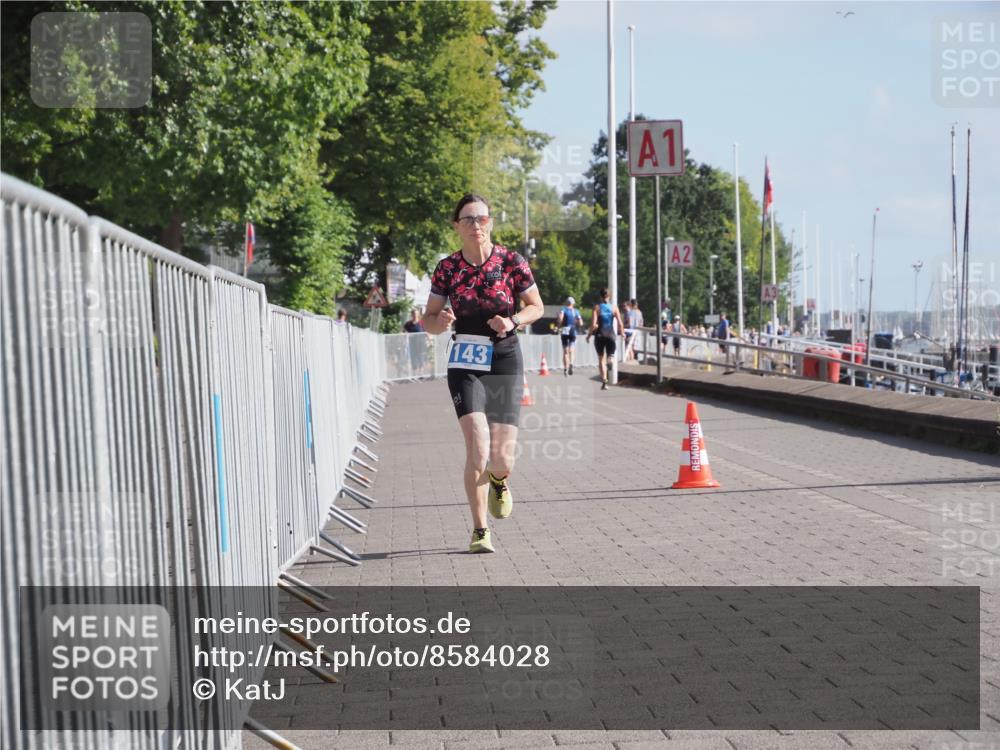 17.08.2025 - KN Förde Triathlon 2025 KatJ http://msf.ph/oto/8584028 17.08.2025 10:08:14 Laufen 143, 187 meine-sportfotos.de