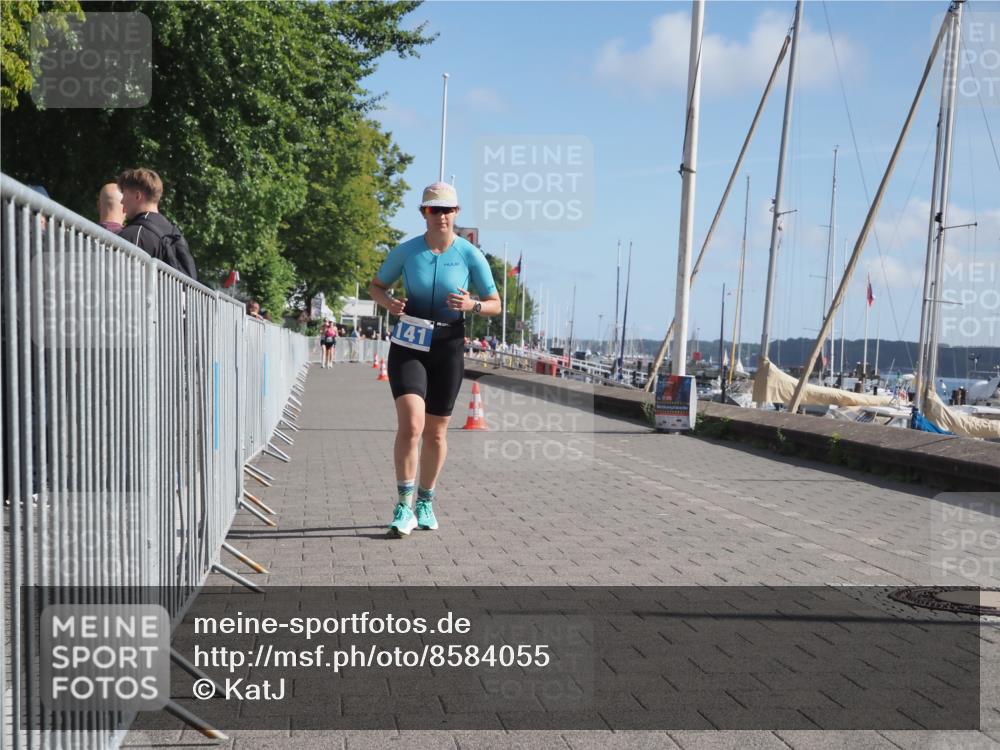 17.08.2025 - KN Förde Triathlon 2025 KatJ http://msf.ph/oto/8584055 17.08.2025 10:32:22 Laufen 141 meine-sportfotos.de