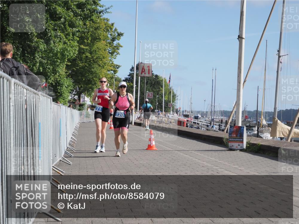 17.08.2025 - KN Förde Triathlon 2025 KatJ http://msf.ph/oto/8584079 17.08.2025 10:32:39 Laufen 120, 171 meine-sportfotos.de