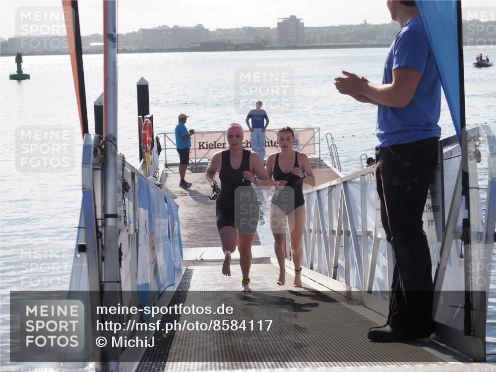 17.08.2025 - KN Förde Triathlon 2025 MichiJ http://msf.ph/oto/8584117 17.08.2025 09:22:14 Schwimmen 210, 212, 213, 215, 224, 242, 111, 208, 213, 224 meine-sportfotos.de