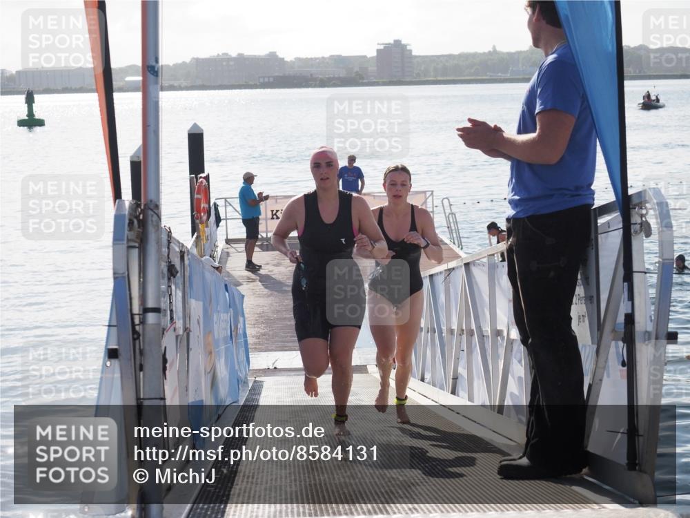 17.08.2025 - KN Förde Triathlon 2025 MichiJ http://msf.ph/oto/8584131 17.08.2025 09:22:15 Schwimmen 210, 213, 215, 224, 242, 111, 208, 213, 224 meine-sportfotos.de