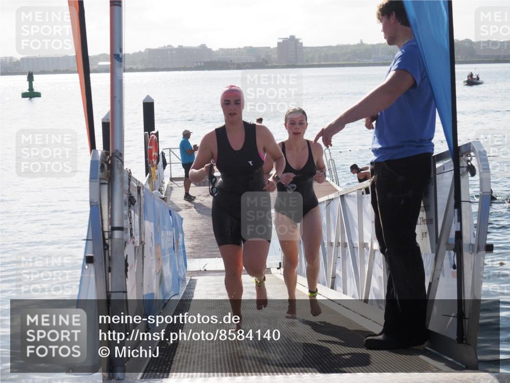 17.08.2025 - KN Förde Triathlon 2025 MichiJ http://msf.ph/oto/8584140 17.08.2025 09:22:15 Schwimmen 210, 213, 215, 224, 242, 111, 208, 213, 224 meine-sportfotos.de