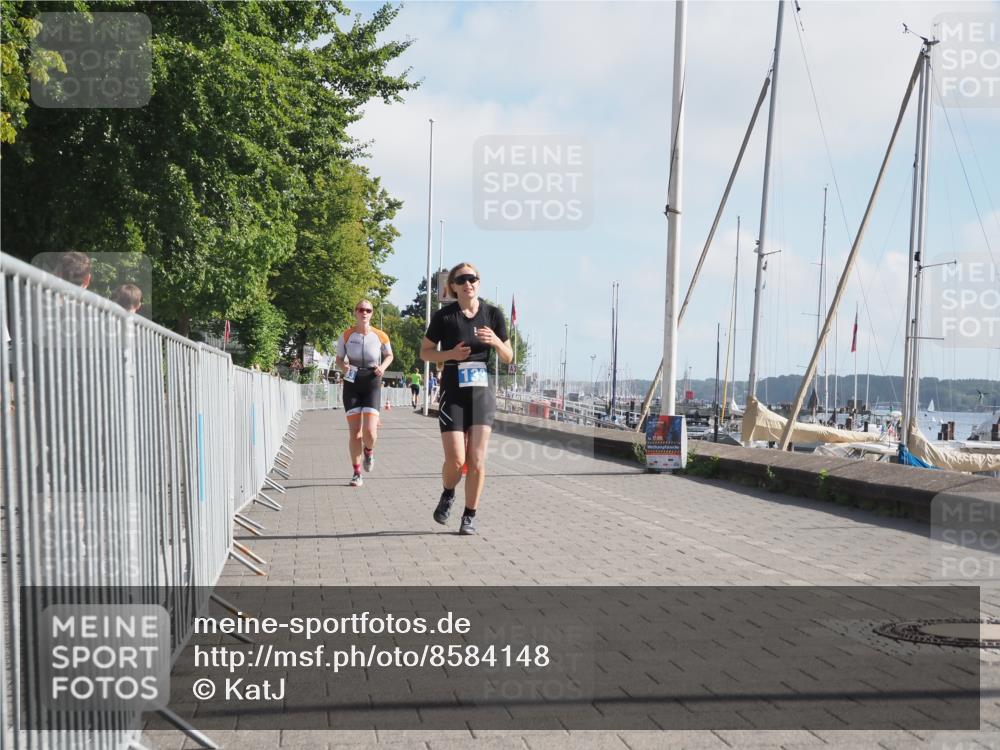 17.08.2025 - KN Förde Triathlon 2025 KatJ http://msf.ph/oto/8584148 17.08.2025 10:08:34 Laufen 103, 133 meine-sportfotos.de