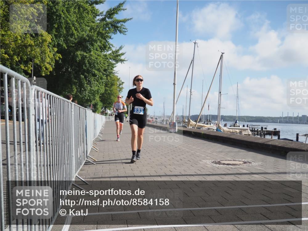 17.08.2025 - KN Förde Triathlon 2025 KatJ http://msf.ph/oto/8584158 17.08.2025 10:08:36 Laufen 103, 133 meine-sportfotos.de