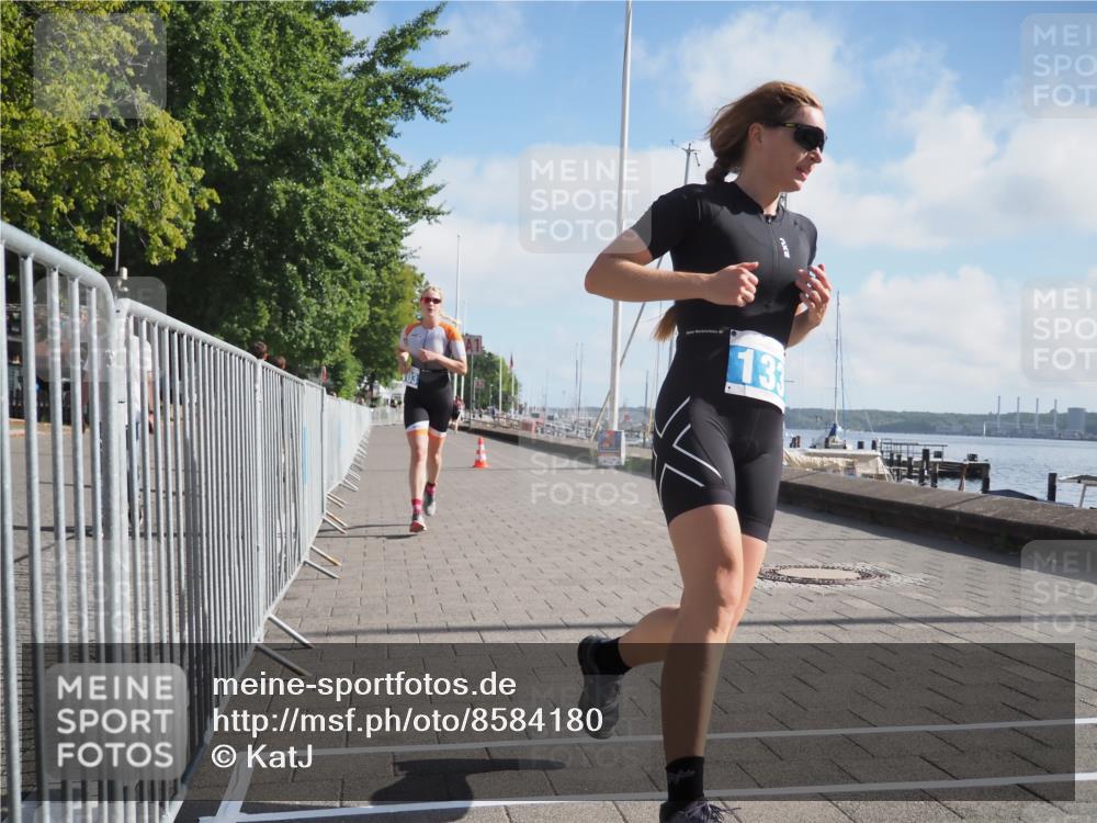 17.08.2025 - KN Förde Triathlon 2025 KatJ http://msf.ph/oto/8584180 17.08.2025 10:08:37 Laufen 103, 133 meine-sportfotos.de