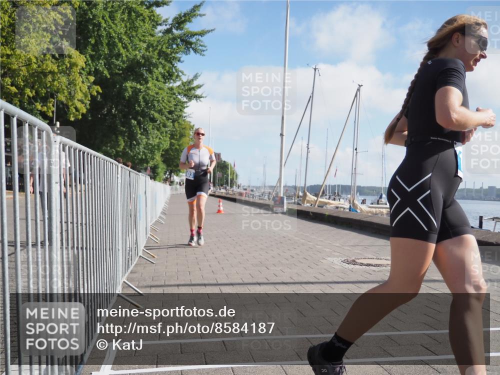 17.08.2025 - KN Förde Triathlon 2025 KatJ http://msf.ph/oto/8584187 17.08.2025 10:08:37 Laufen 103, 133 meine-sportfotos.de