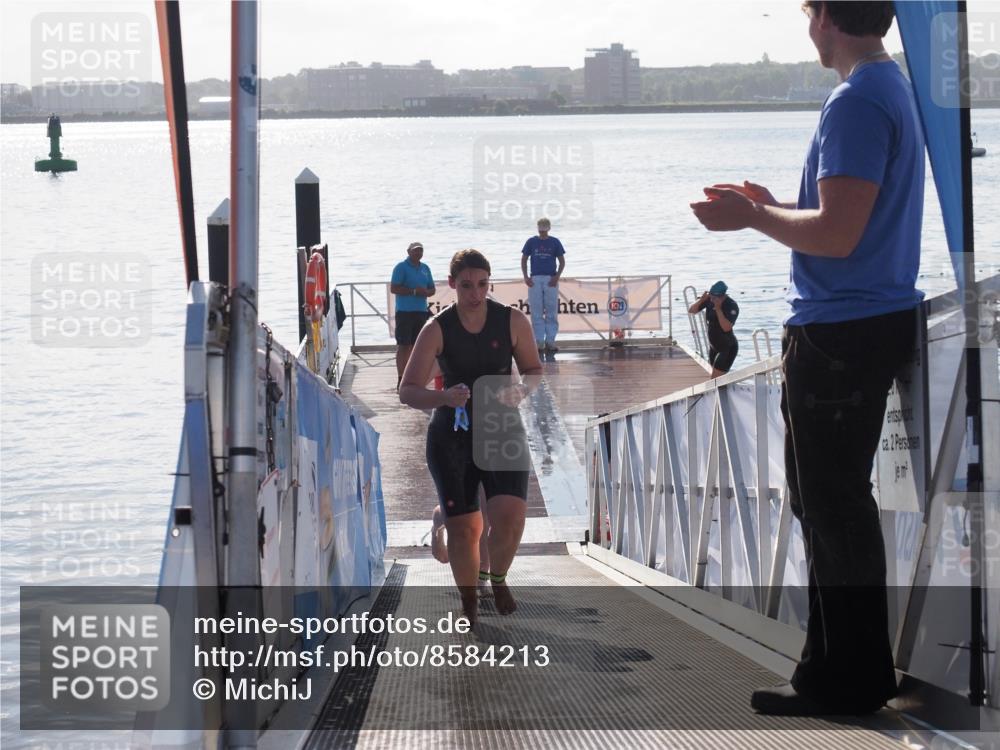 17.08.2025 - KN Förde Triathlon 2025 MichiJ http://msf.ph/oto/8584213 17.08.2025 09:22:25 Schwimmen 111, 208, 213, 224, 111, 208, 221, 235 meine-sportfotos.de
