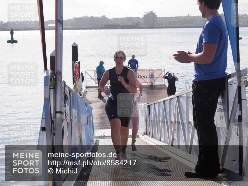 17.08.2025 - KN Förde Triathlon 2025 MichiJ http://msf.ph/oto/8584217 17.08.2025 09:22:26 Schwimmen 111, 208, 213, 224, 111, 208, 221, 235 meine-sportfotos.de