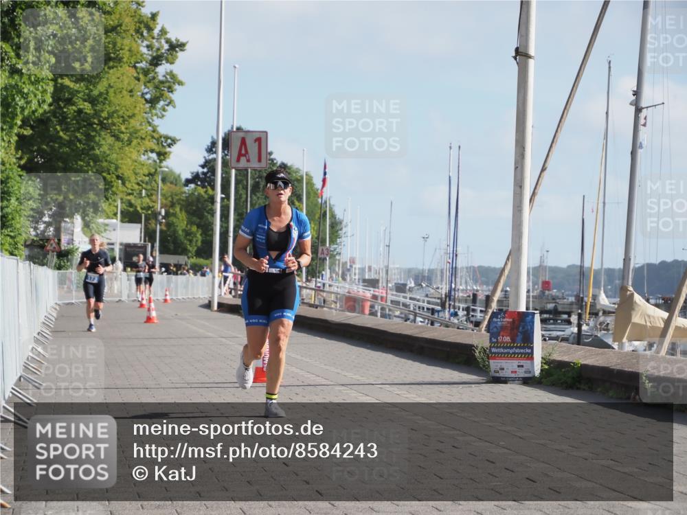 17.08.2025 - KN Förde Triathlon 2025 KatJ http://msf.ph/oto/8584243 17.08.2025 10:09:09 Laufen 109 meine-sportfotos.de