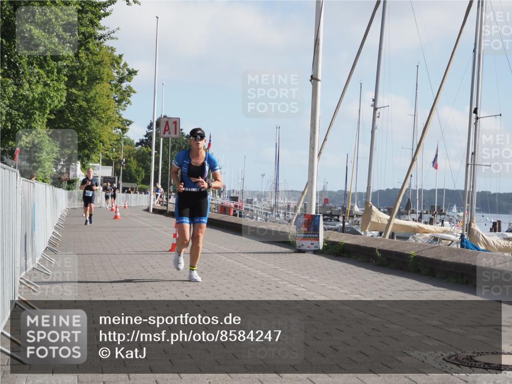 17.08.2025 - KN Förde Triathlon 2025 KatJ http://msf.ph/oto/8584247 17.08.2025 10:09:10 Laufen 109 meine-sportfotos.de