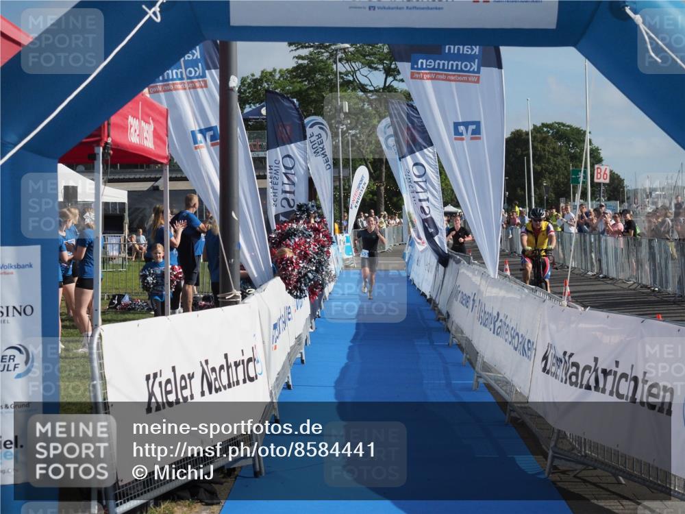 17.08.2025 - KN Förde Triathlon 2025 MichiJ http://msf.ph/oto/8584441 17.08.2025 10:08:59 Laufen 253 meine-sportfotos.de