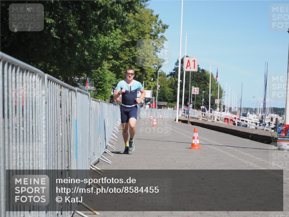 17.08.2025 - KN Förde Triathlon 2025 KatJ http://msf.ph/oto/8584455 17.08.2025 13:26:53 Laufen 431, 439, 447 meine-sportfotos.de
