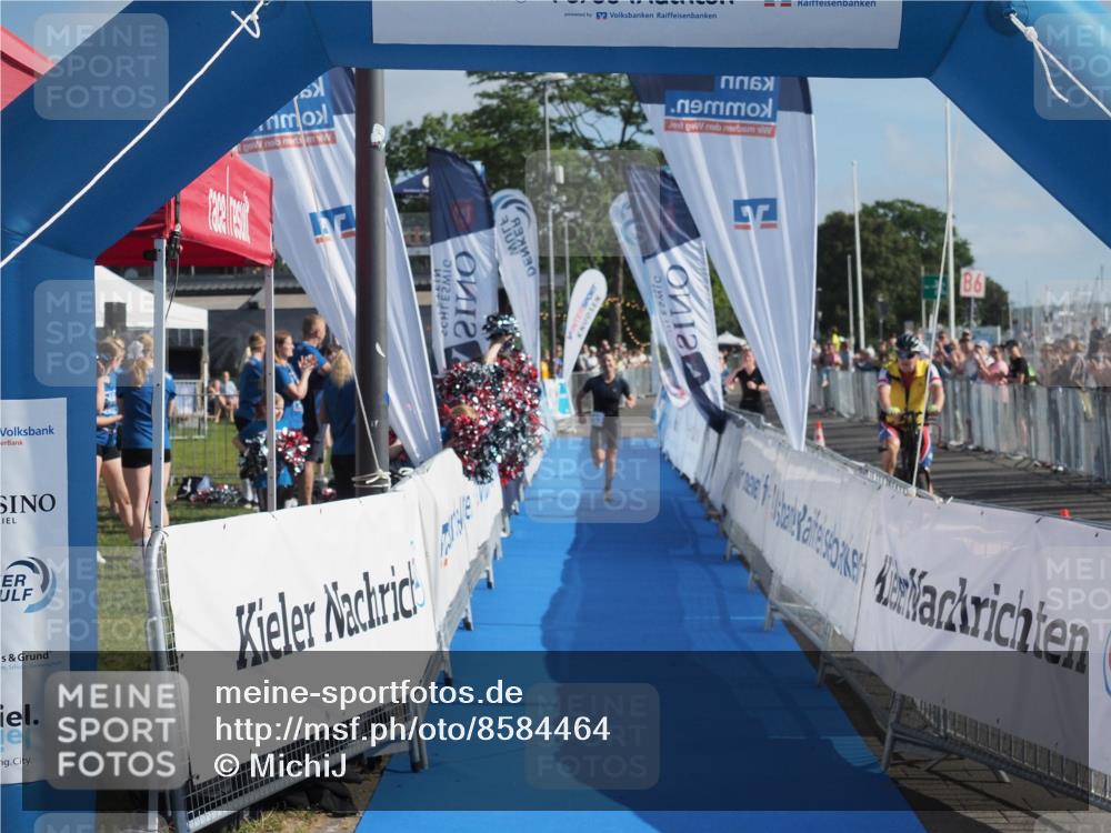17.08.2025 - KN Förde Triathlon 2025 MichiJ http://msf.ph/oto/8584464 17.08.2025 10:08:59 Laufen 253 meine-sportfotos.de