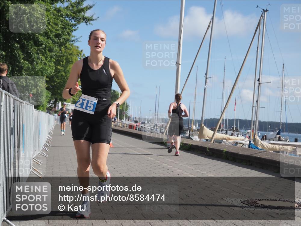 17.08.2025 - KN Förde Triathlon 2025 KatJ http://msf.ph/oto/8584474 17.08.2025 10:33:14 Laufen 215, 225, 254 meine-sportfotos.de