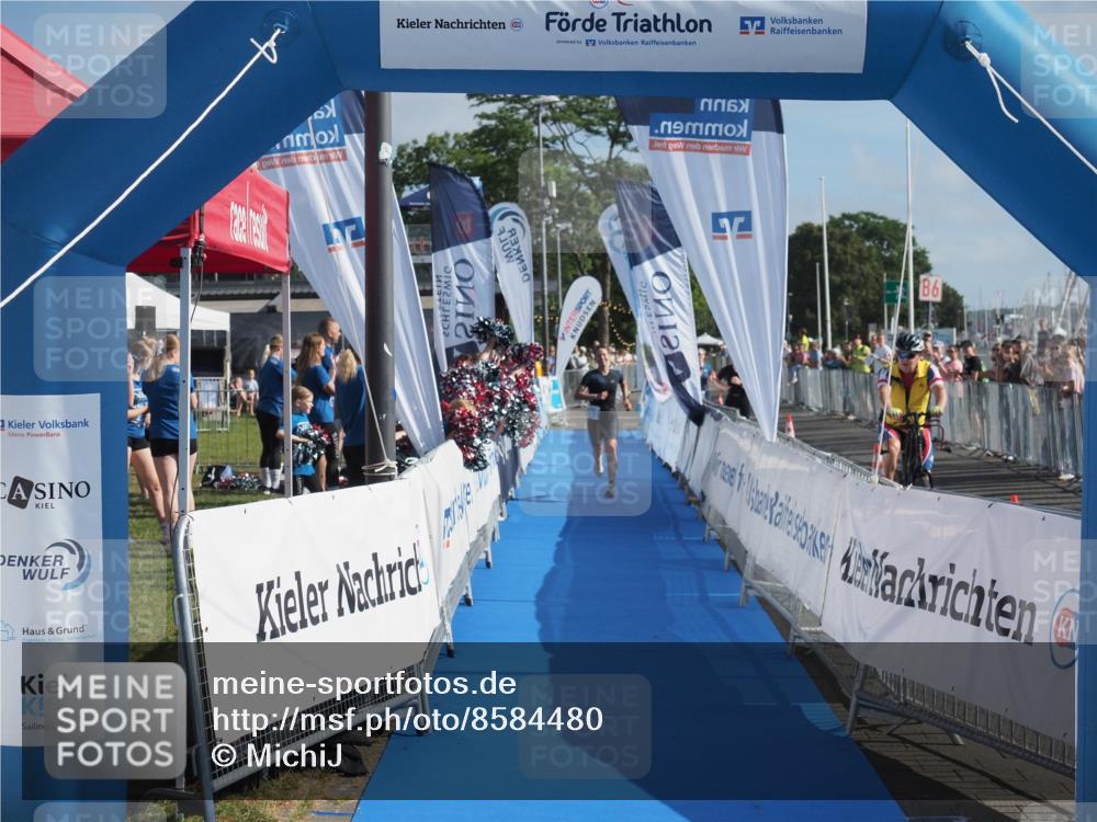 17.08.2025 - KN Förde Triathlon 2025 MichiJ http://msf.ph/oto/8584480 17.08.2025 10:09:00 Laufen 253 meine-sportfotos.de