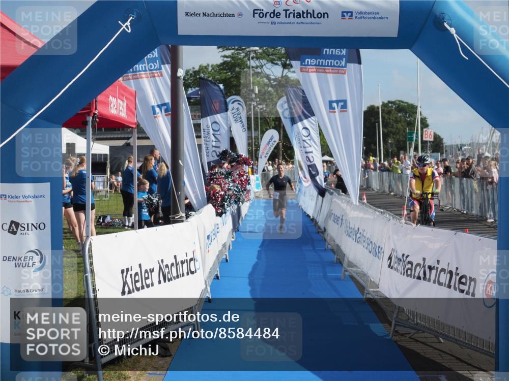 17.08.2025 - KN Förde Triathlon 2025 MichiJ http://msf.ph/oto/8584484 17.08.2025 10:09:00 Laufen 253 meine-sportfotos.de