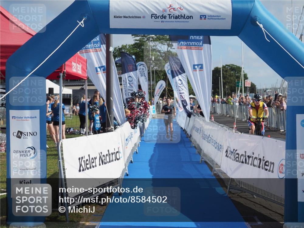 17.08.2025 - KN Förde Triathlon 2025 MichiJ http://msf.ph/oto/8584502 17.08.2025 10:09:00 Laufen 253 meine-sportfotos.de