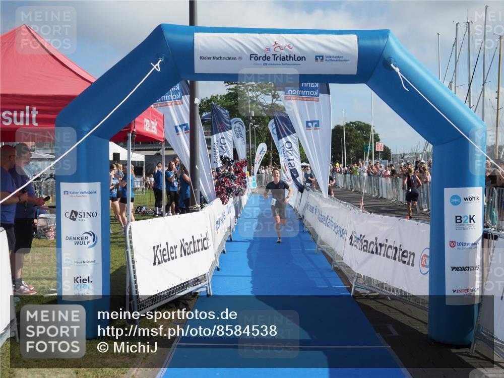17.08.2025 - KN Förde Triathlon 2025 MichiJ http://msf.ph/oto/8584538 17.08.2025 10:09:01 Laufen 253 meine-sportfotos.de