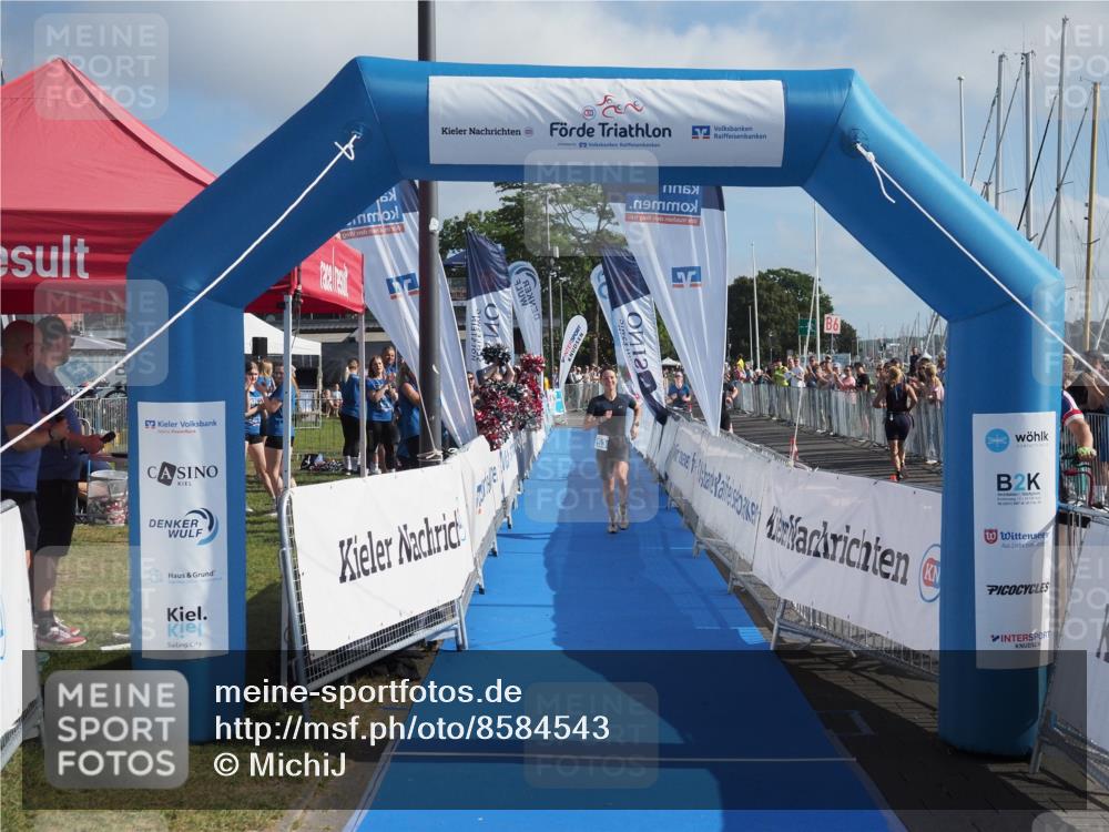 17.08.2025 - KN Förde Triathlon 2025 MichiJ http://msf.ph/oto/8584543 17.08.2025 10:09:02 Laufen 253 meine-sportfotos.de