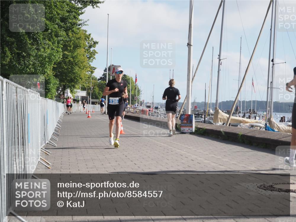 17.08.2025 - KN Förde Triathlon 2025 KatJ http://msf.ph/oto/8584557 17.08.2025 10:09:34 Laufen 136 meine-sportfotos.de