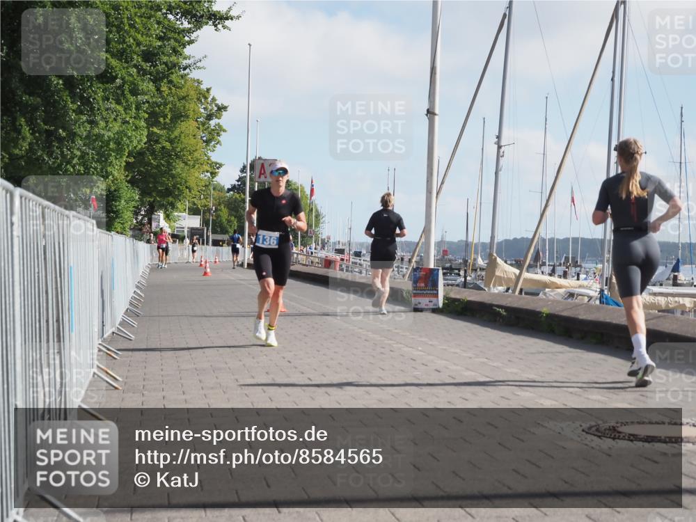 17.08.2025 - KN Förde Triathlon 2025 KatJ http://msf.ph/oto/8584565 17.08.2025 10:09:34 Laufen 136 meine-sportfotos.de