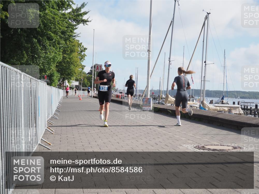 17.08.2025 - KN Förde Triathlon 2025 KatJ http://msf.ph/oto/8584586 17.08.2025 10:09:34 Laufen 136 meine-sportfotos.de