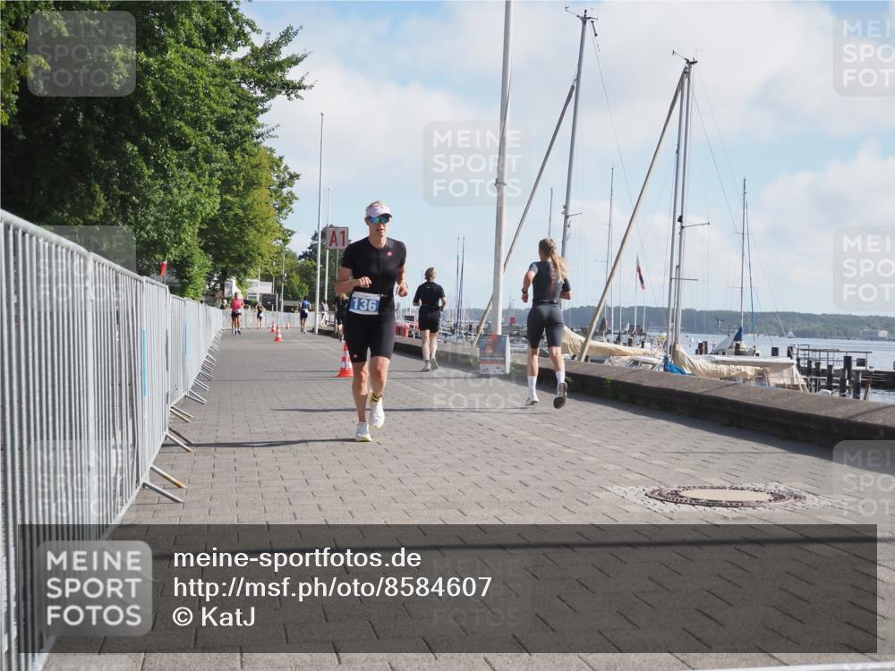17.08.2025 - KN Förde Triathlon 2025 KatJ http://msf.ph/oto/8584607 17.08.2025 10:09:35 Laufen 136 meine-sportfotos.de