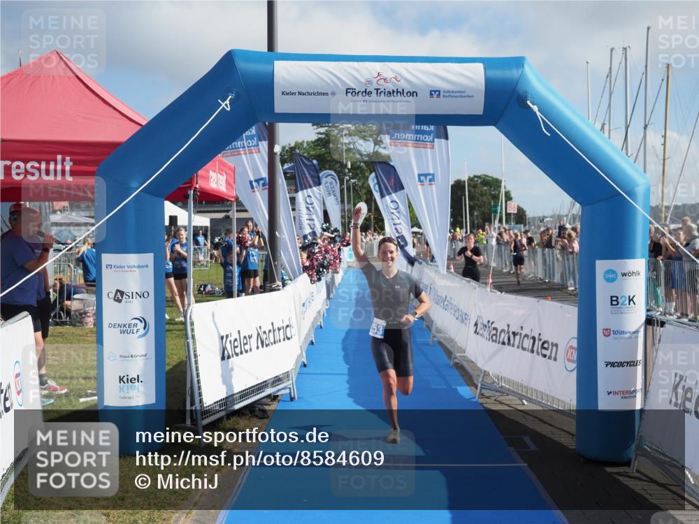17.08.2025 - KN Förde Triathlon 2025 MichiJ http://msf.ph/oto/8584609 17.08.2025 10:09:03 Laufen 253 meine-sportfotos.de