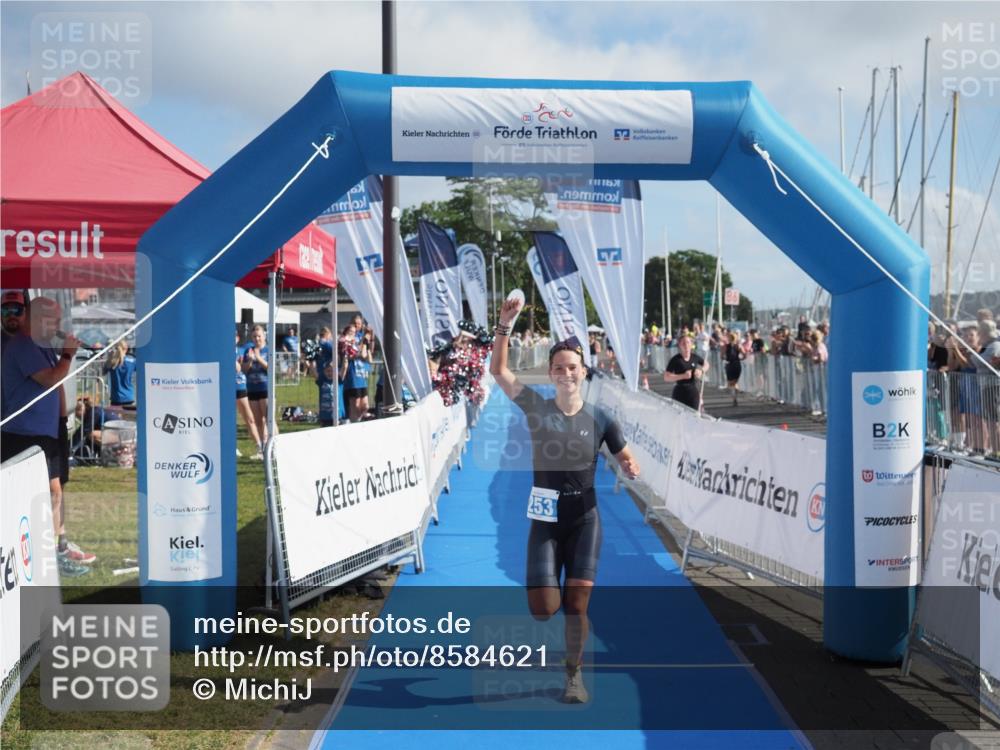 17.08.2025 - KN Förde Triathlon 2025 MichiJ http://msf.ph/oto/8584621 17.08.2025 10:09:04 Laufen 253 meine-sportfotos.de