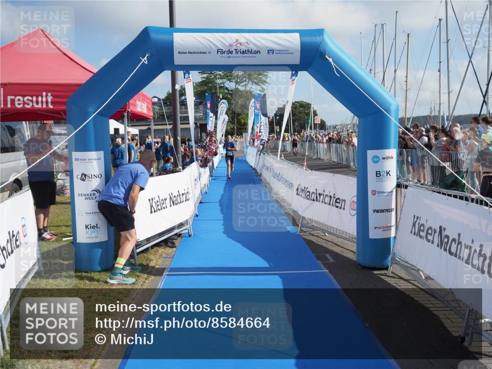 17.08.2025 - KN Förde Triathlon 2025 MichiJ http://msf.ph/oto/8584664 17.08.2025 10:10:29 Laufen 104 meine-sportfotos.de