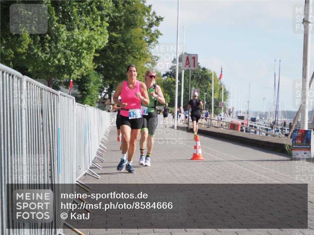 17.08.2025 - KN Förde Triathlon 2025 KatJ http://msf.ph/oto/8584666 17.08.2025 10:09:50 Laufen 135, 177, 204 meine-sportfotos.de