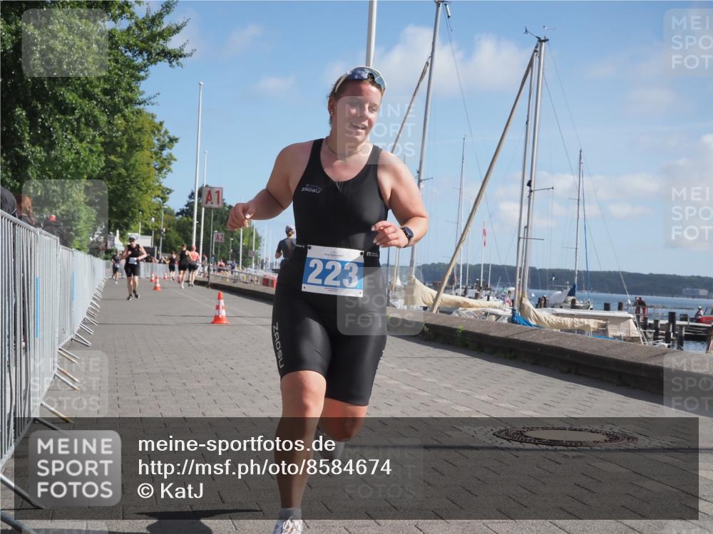 17.08.2025 - KN Förde Triathlon 2025 KatJ http://msf.ph/oto/8584674 17.08.2025 10:33:33 Laufen 223 meine-sportfotos.de