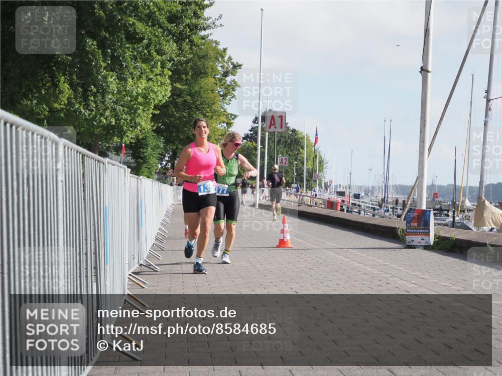 17.08.2025 - KN Förde Triathlon 2025 KatJ http://msf.ph/oto/8584685 17.08.2025 10:09:51 Laufen 135, 177, 204 meine-sportfotos.de