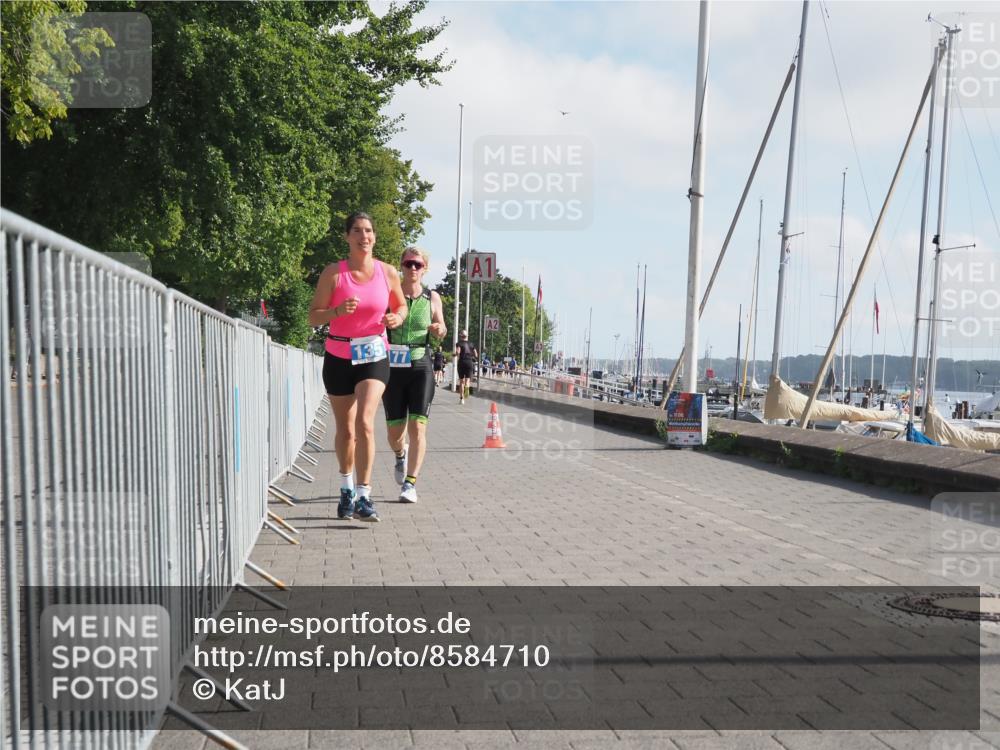 17.08.2025 - KN Förde Triathlon 2025 KatJ http://msf.ph/oto/8584710 17.08.2025 10:09:52 Laufen 135, 177, 204 meine-sportfotos.de