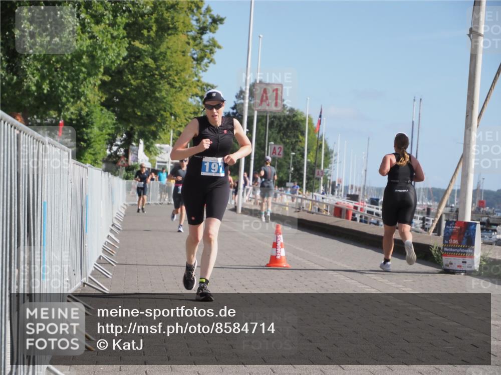 17.08.2025 - KN Förde Triathlon 2025 KatJ http://msf.ph/oto/8584714 17.08.2025 10:33:40 Laufen 197 meine-sportfotos.de