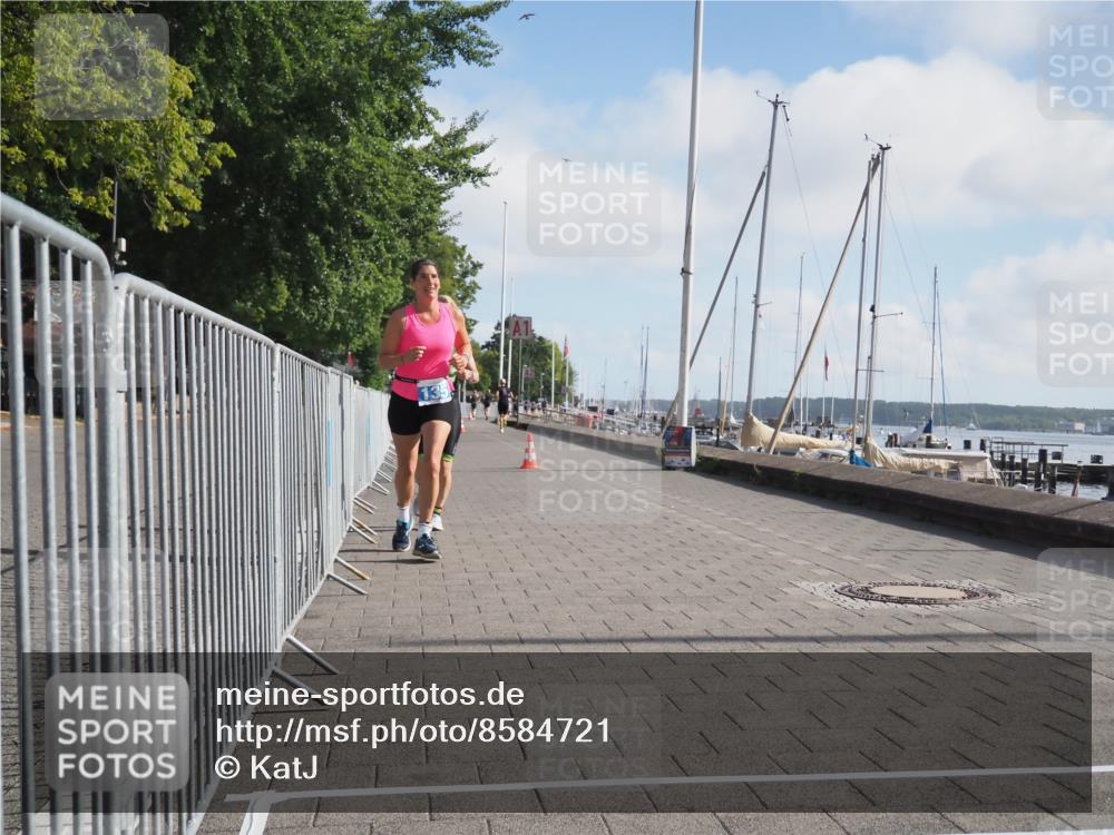 17.08.2025 - KN Förde Triathlon 2025 KatJ http://msf.ph/oto/8584721 17.08.2025 10:09:53 Laufen 135, 177, 204 meine-sportfotos.de