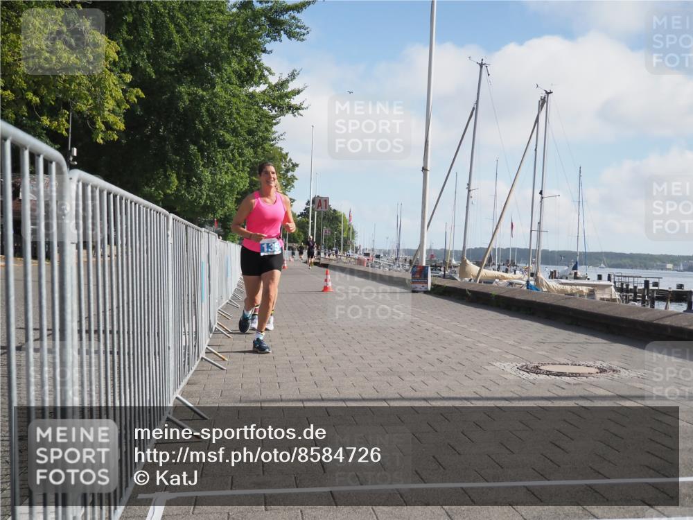 17.08.2025 - KN Förde Triathlon 2025 KatJ http://msf.ph/oto/8584726 17.08.2025 10:09:53 Laufen 135, 177, 204 meine-sportfotos.de