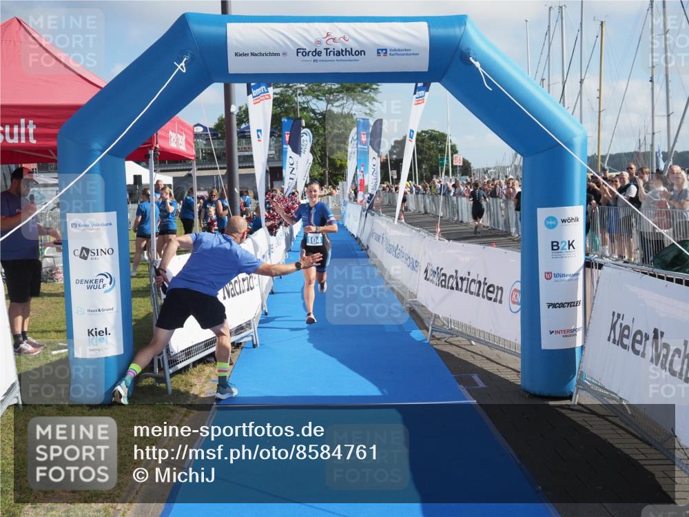 17.08.2025 - KN Förde Triathlon 2025 MichiJ http://msf.ph/oto/8584761 17.08.2025 10:10:32 Laufen 104 meine-sportfotos.de