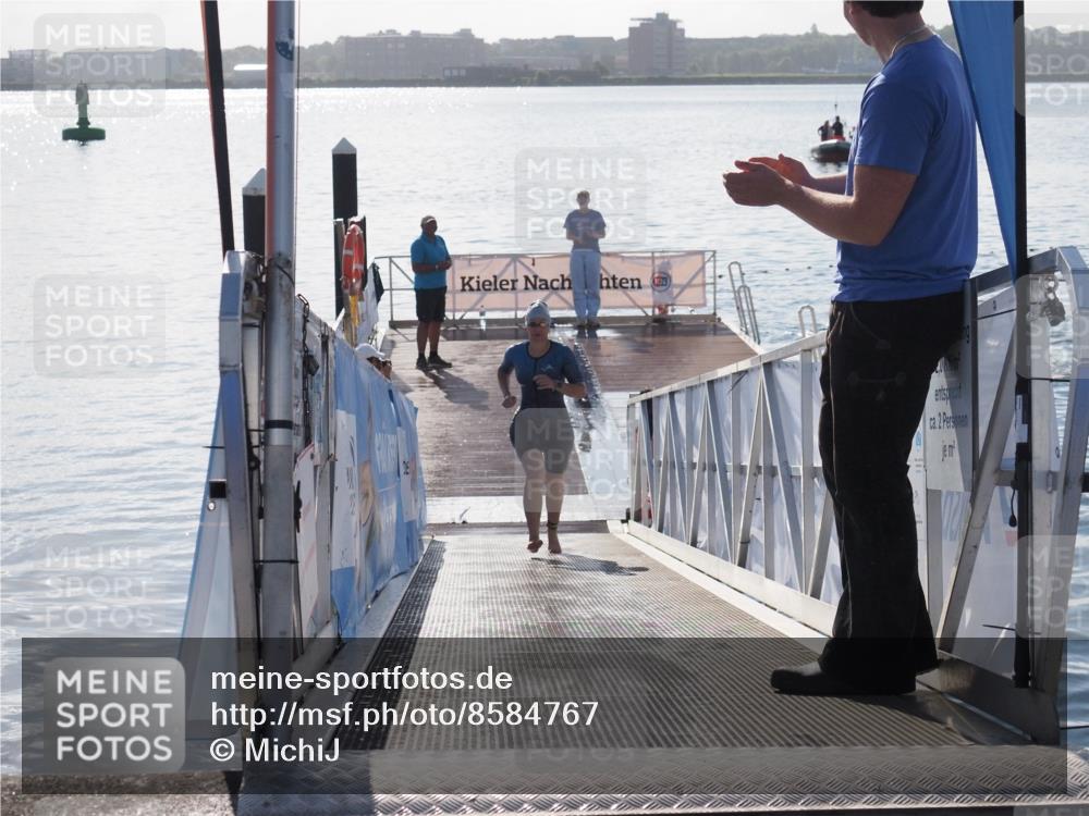 17.08.2025 - KN Förde Triathlon 2025 MichiJ http://msf.ph/oto/8584767 17.08.2025 09:23:01 Schwimmen 234, 249, 234, 237 meine-sportfotos.de