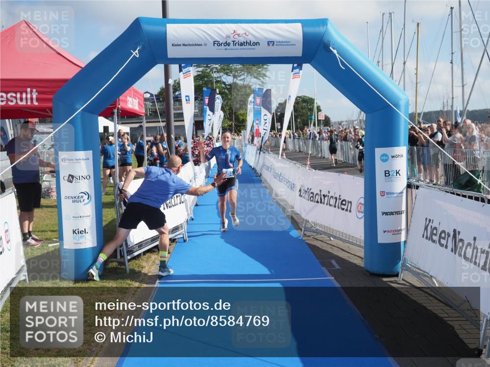 17.08.2025 - KN Förde Triathlon 2025 MichiJ http://msf.ph/oto/8584769 17.08.2025 10:10:32 Laufen 104 meine-sportfotos.de