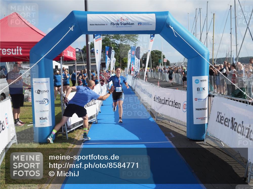 17.08.2025 - KN Förde Triathlon 2025 MichiJ http://msf.ph/oto/8584771 17.08.2025 10:10:32 Laufen 104 meine-sportfotos.de