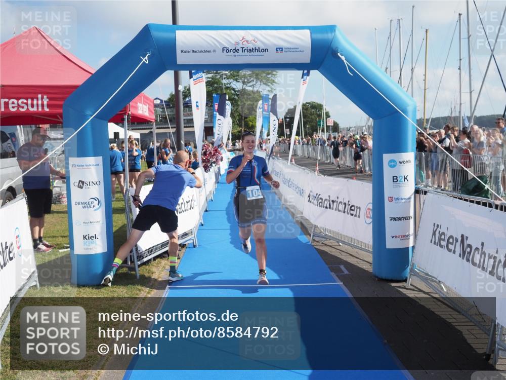 17.08.2025 - KN Förde Triathlon 2025 MichiJ http://msf.ph/oto/8584792 17.08.2025 10:10:33 Laufen 104 meine-sportfotos.de