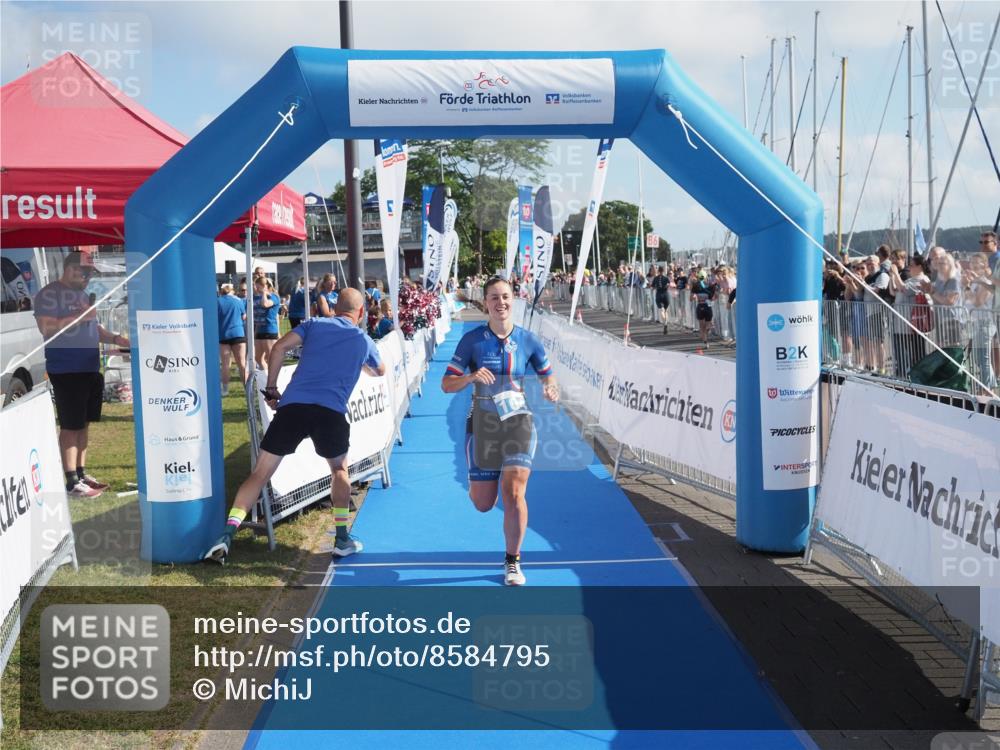 17.08.2025 - KN Förde Triathlon 2025 MichiJ http://msf.ph/oto/8584795 17.08.2025 10:10:33 Laufen 104 meine-sportfotos.de