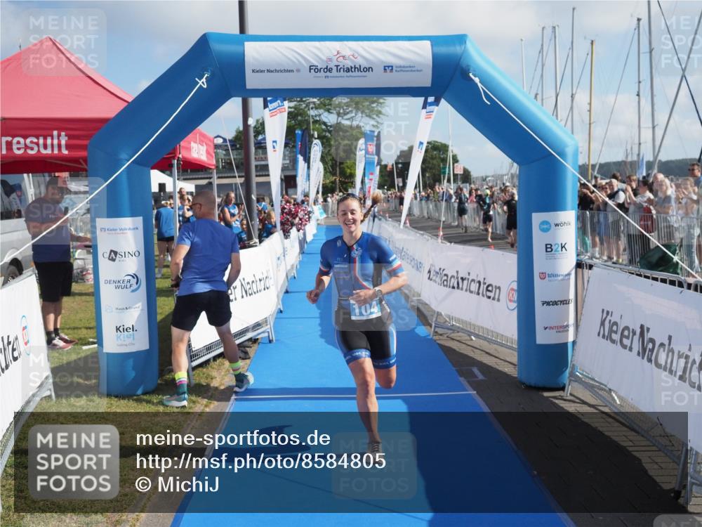 17.08.2025 - KN Förde Triathlon 2025 MichiJ http://msf.ph/oto/8584805 17.08.2025 10:10:33 Laufen 104 meine-sportfotos.de