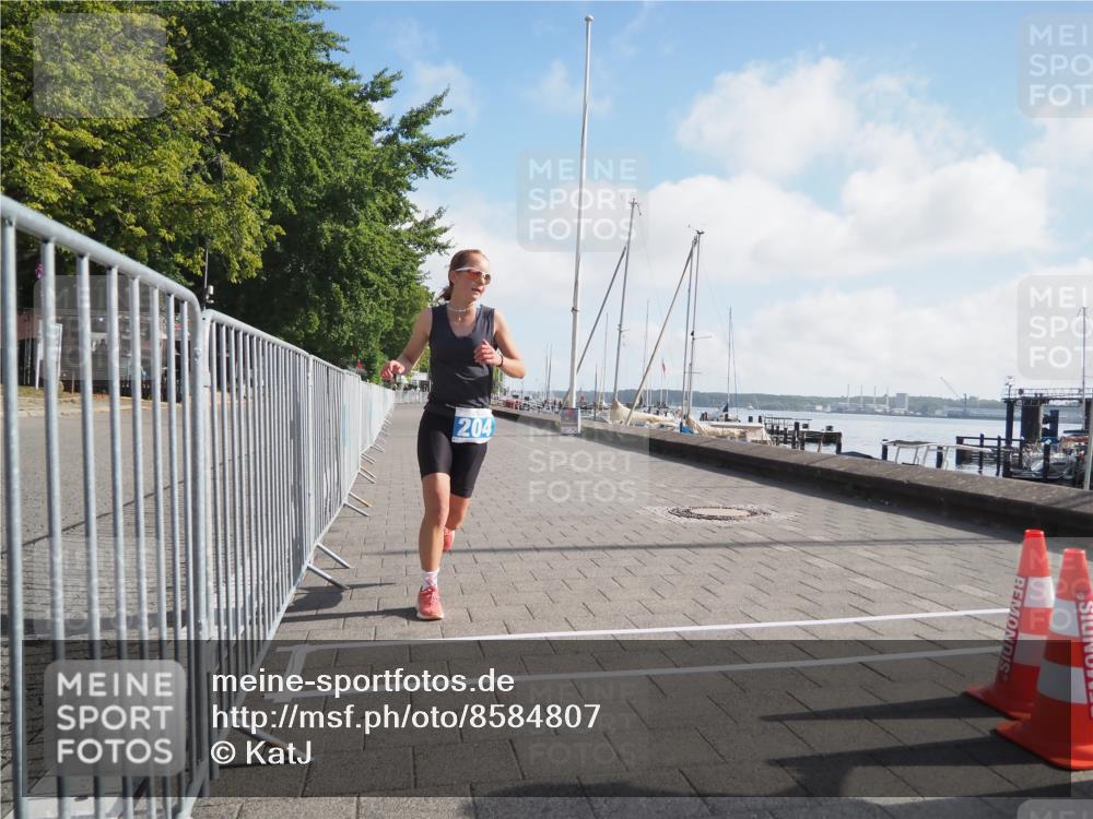 17.08.2025 - KN Förde Triathlon 2025 KatJ http://msf.ph/oto/8584807 17.08.2025 10:09:57 Laufen 135, 177, 204 meine-sportfotos.de