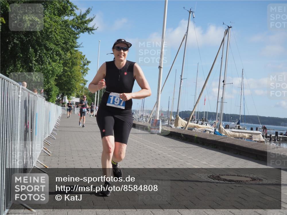 17.08.2025 - KN Förde Triathlon 2025 KatJ http://msf.ph/oto/8584808 17.08.2025 10:33:44 Laufen 197, 210 meine-sportfotos.de