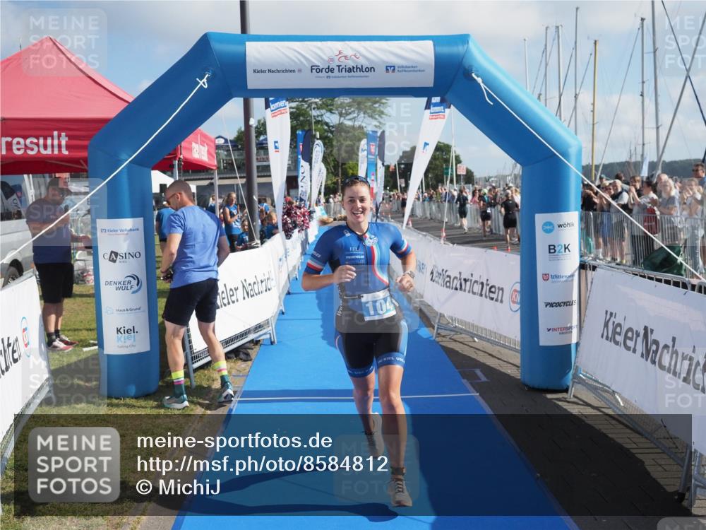 17.08.2025 - KN Förde Triathlon 2025 MichiJ http://msf.ph/oto/8584812 17.08.2025 10:10:34 Laufen 104 meine-sportfotos.de