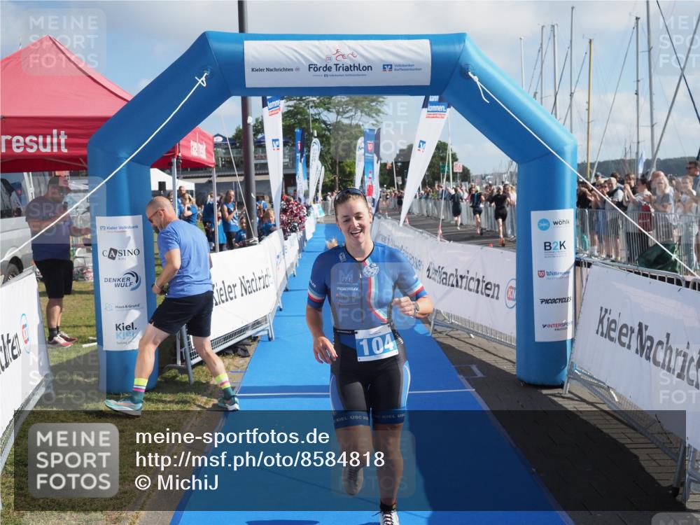 17.08.2025 - KN Förde Triathlon 2025 MichiJ http://msf.ph/oto/8584818 17.08.2025 10:10:34 Laufen 104 meine-sportfotos.de