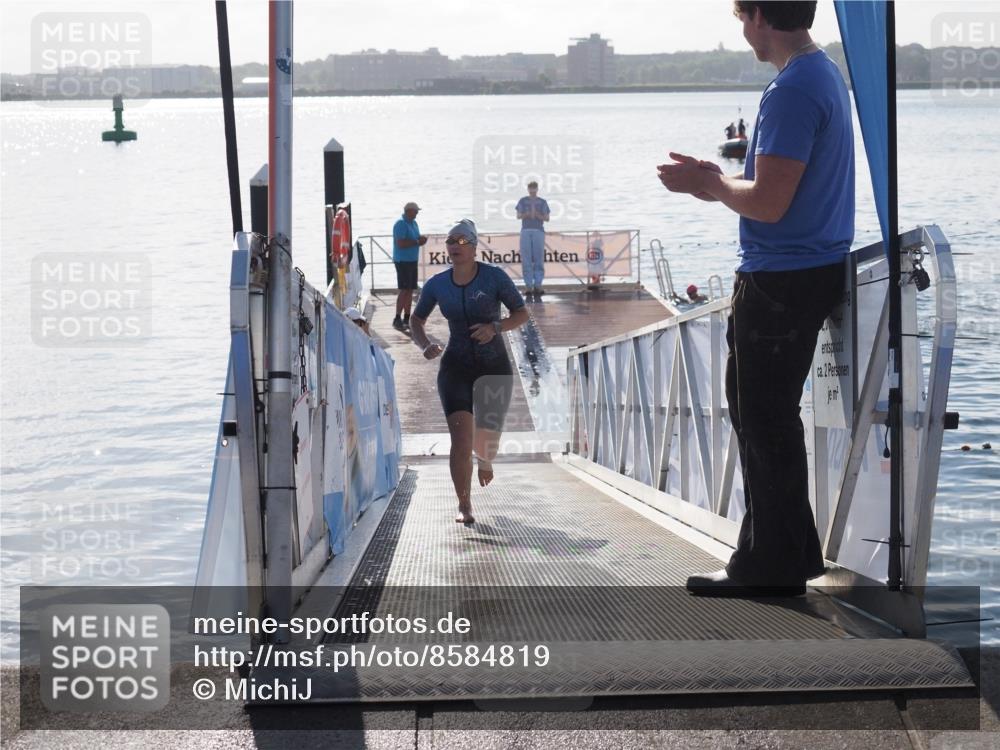 17.08.2025 - KN Förde Triathlon 2025 MichiJ http://msf.ph/oto/8584819 17.08.2025 09:23:03 Schwimmen 234, 249, 225, 234, 237 meine-sportfotos.de