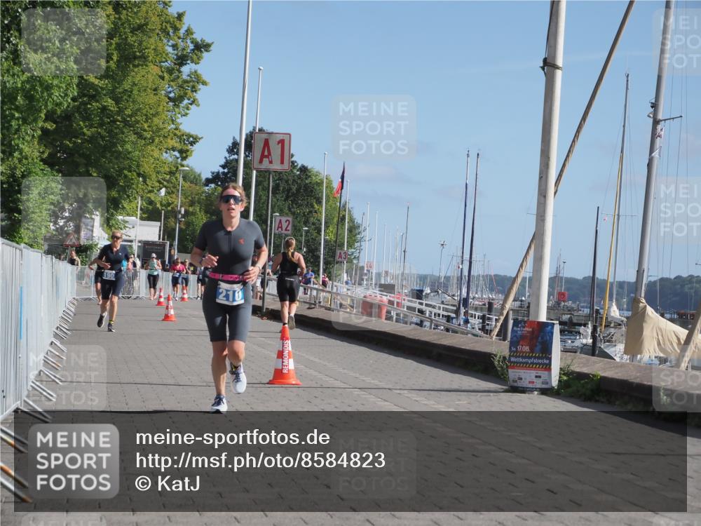 17.08.2025 - KN Förde Triathlon 2025 KatJ http://msf.ph/oto/8584823 17.08.2025 10:33:46 Laufen 197, 210 meine-sportfotos.de